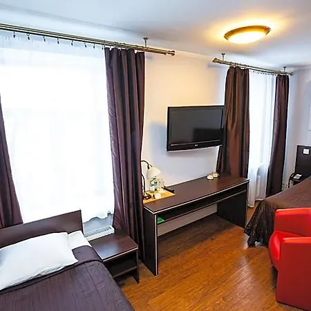 Primo Hotel 3*